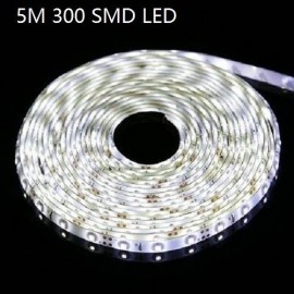 5M 300 SMD LED Stripe Streifen Band Lichtleiste Lichterkette Netzteil Kaltweiß